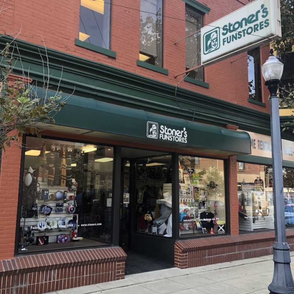 Stoners FunStore