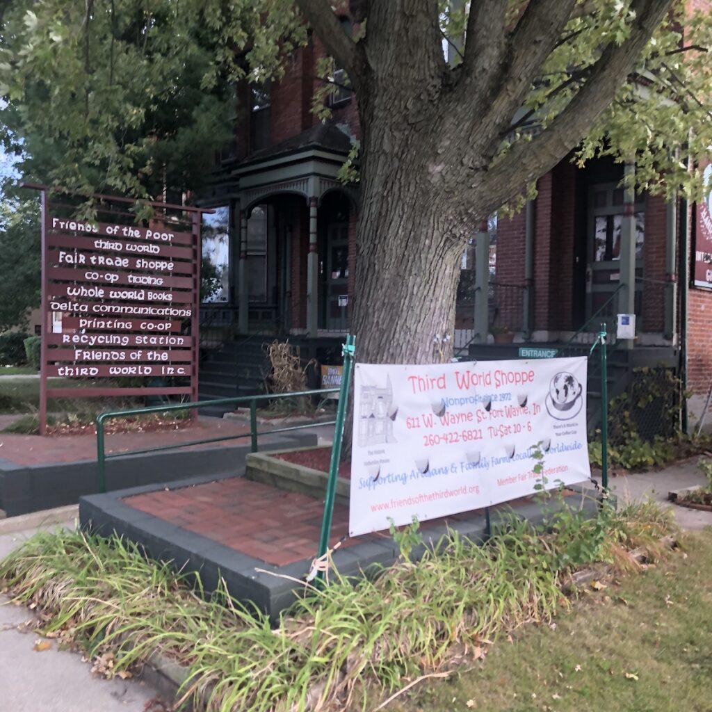 Third-World-Fair-Trade-Shoppe-Shopping-Downtown-Fort-Wayne